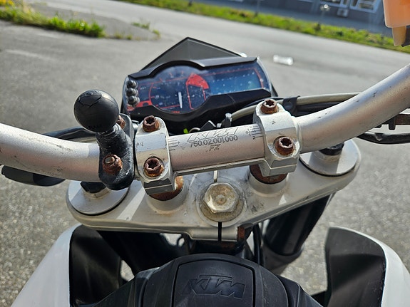KTM 690 Duke (III) 22 of 25