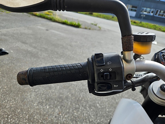 KTM 690 Duke (III) 24 of 25