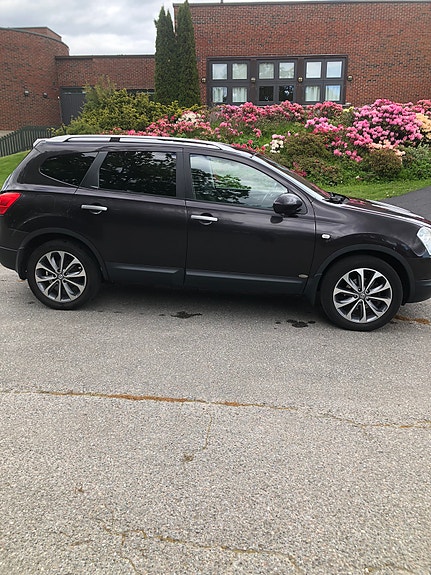 Nissan Qashqai+2 2 of 5