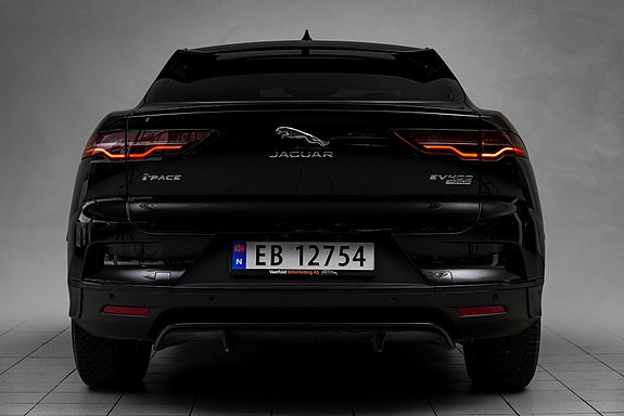 Jaguar I-PACE 5 of 5
