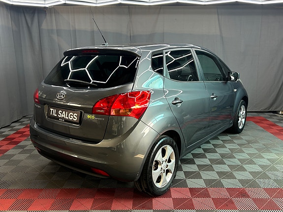 Kia Venga 4 of 5