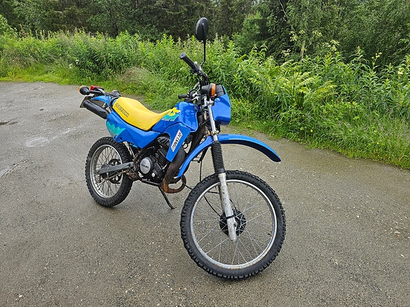 Suzuki TS 50 X 2 of 5