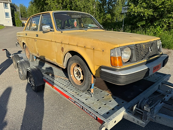 Volvo 244 1978 photo 2