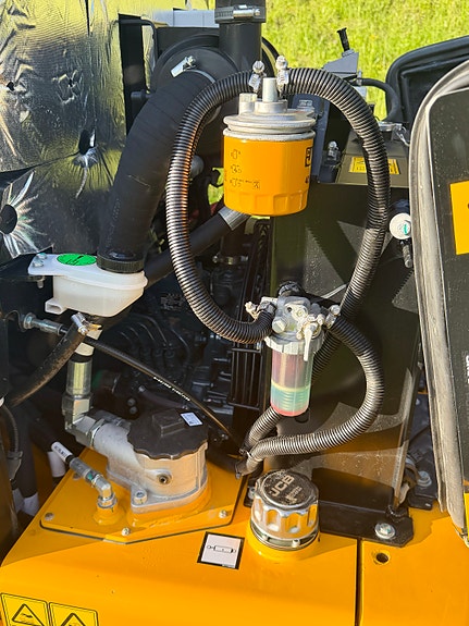 JCB 403 12 of 13