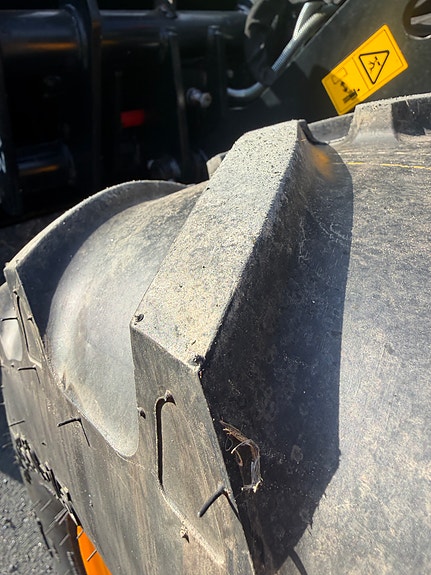 JCB 403 8 of 13