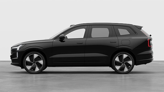 Volvo EX90 3 of 5