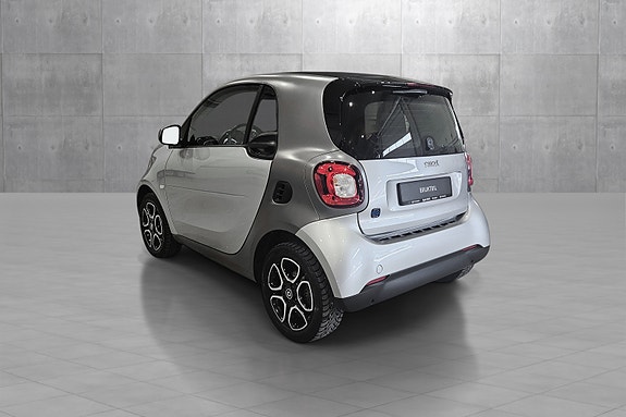 Smart Fortwo 3 of 19