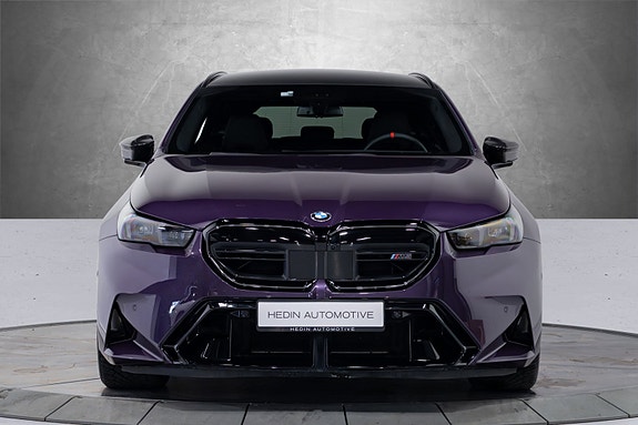 BMW M5 4 of 5