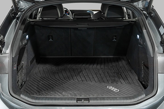 Audi A6 e-tron 9 of 24