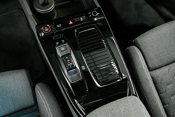 Audi A6 e-tron 15 of 24