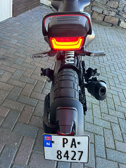 Husqvarna Svartpilen 125 6 of 9