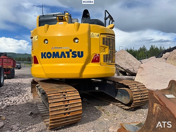 Komatsu PC1380US-11 Gravemaskin m/ Rototilt og Pusseskuffe. 4 of 5