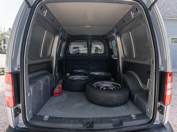 Volkswagen Caddy Maxi 15 of 30
