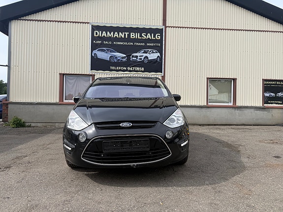Ford S-MAX 2 of 26