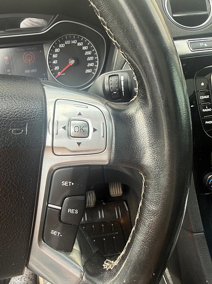 Ford S-MAX 19 of 26