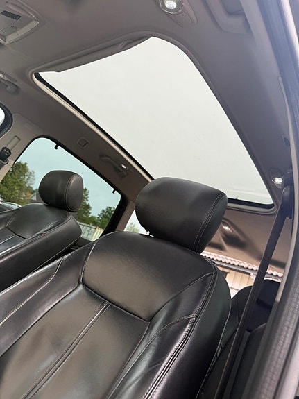 Ford S-MAX 14 of 26
