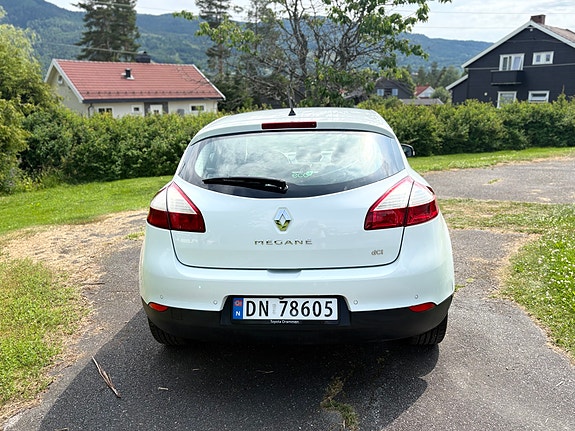 Renault Megane III 5 of 5