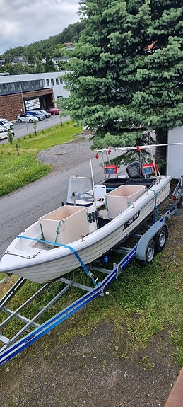 Fiskeriregistrert Uttern A56 uten motor. 3 of 5