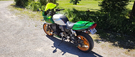 Kawasaki KAWAZAKI ZRX1200 4 of 5