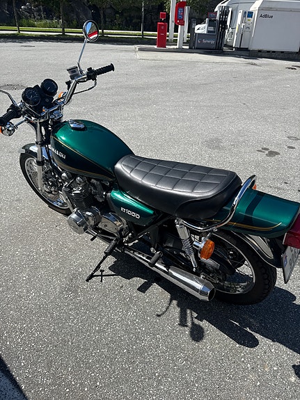 Kawasaki KZ1 2 of 5