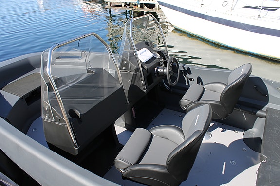 NY DEMOBÅT Pioner 16  Bowrider med Mercury 60hk 2 of 5