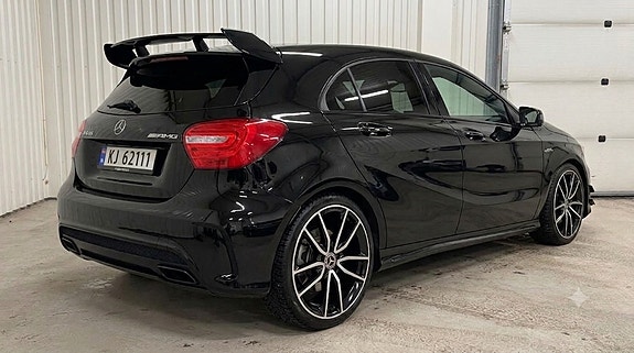 Mercedes-Benz A45 3 of 5