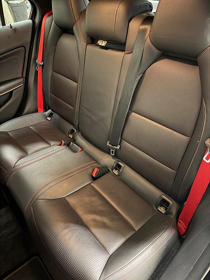 Mercedes-Benz A45 9 of 26