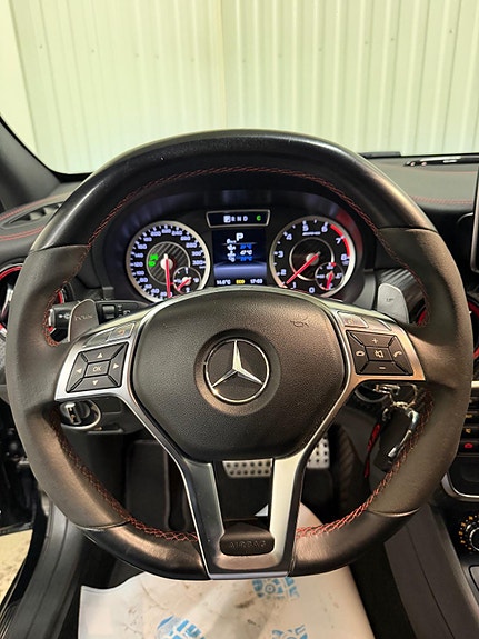 Mercedes-Benz A45 11 of 26