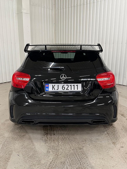 Mercedes-Benz A45 4 of 26