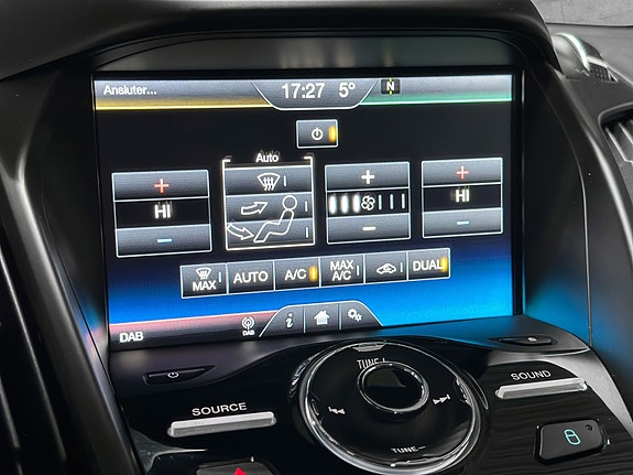 Ford Kuga 25 of 30