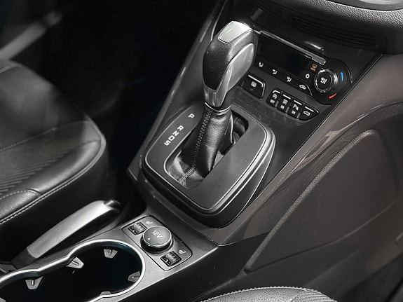 Ford Kuga 20 of 30