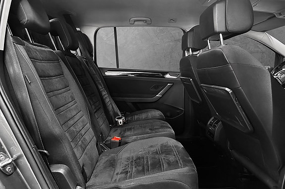 Volkswagen Touran 17 of 30