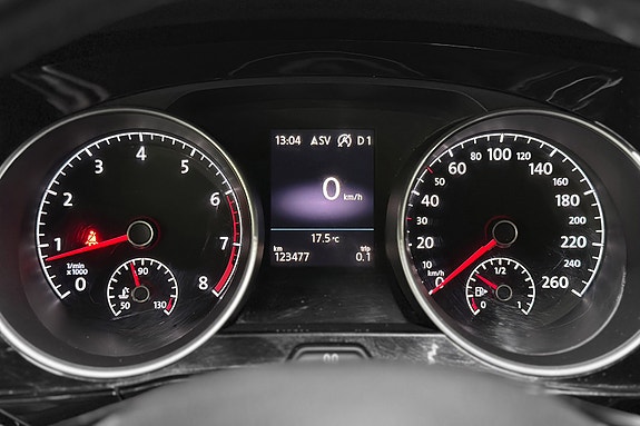 Volkswagen Touran 23 of 30