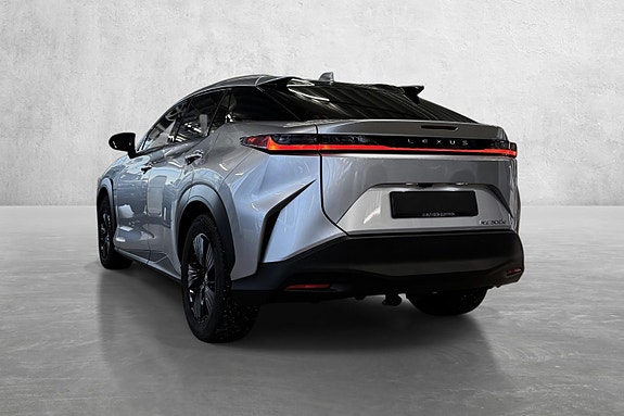 Lexus Rz300E 2025 photo 3