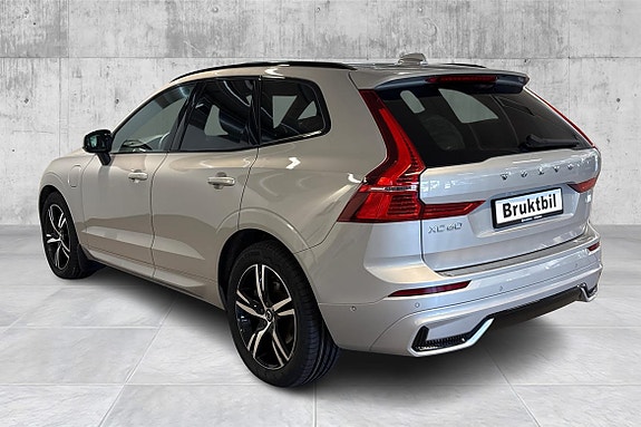 Volvo XC60 3 of 5