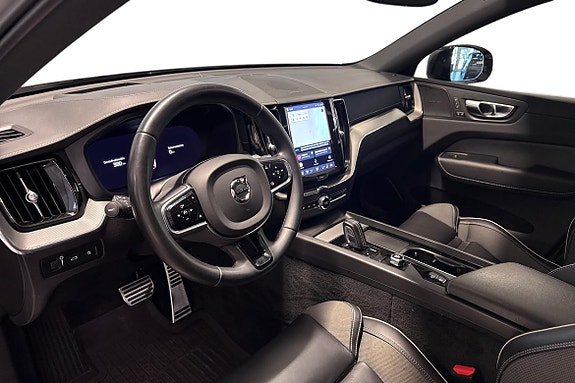 Volvo XC60 13 of 21