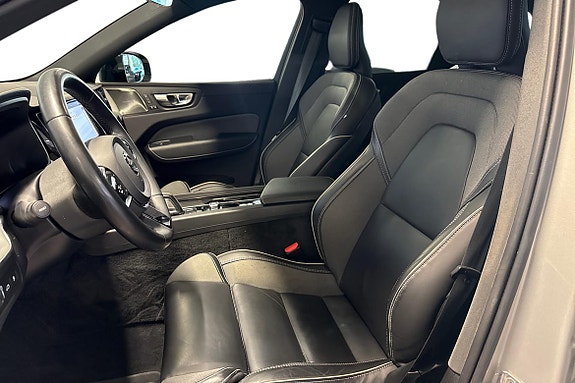 Volvo XC60 10 of 21