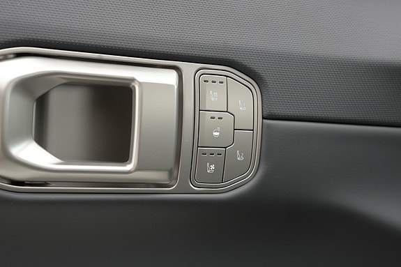 Kia EV4 11 of 29