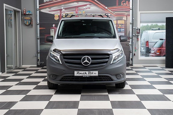 Mercedes-Benz Vito 119 3 of 5