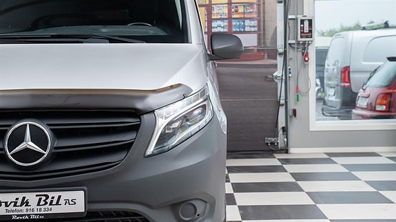 Mercedes-Benz Vito 119 4 of 5
