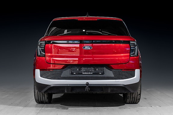 Ford Explorer 9 of 30