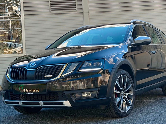 Skoda Octavia Scout 7 of 23