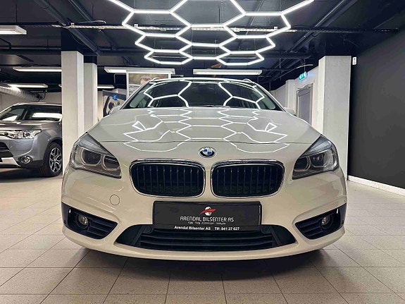 BMW 214d 10 of 30