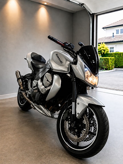 Kawasaki Z 750 3 of 5