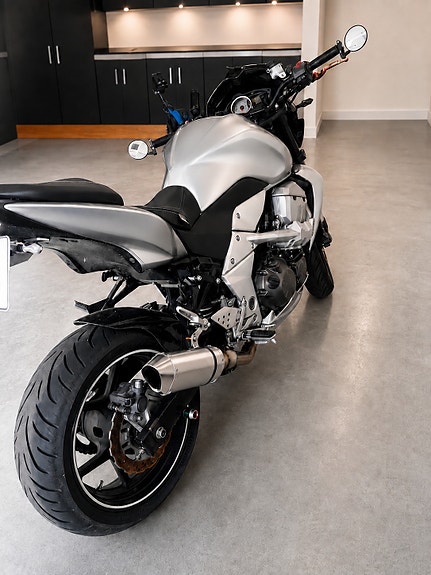 Kawasaki Z 750 4 of 5