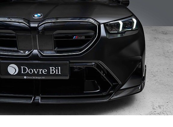 BMW M5 8 of 30