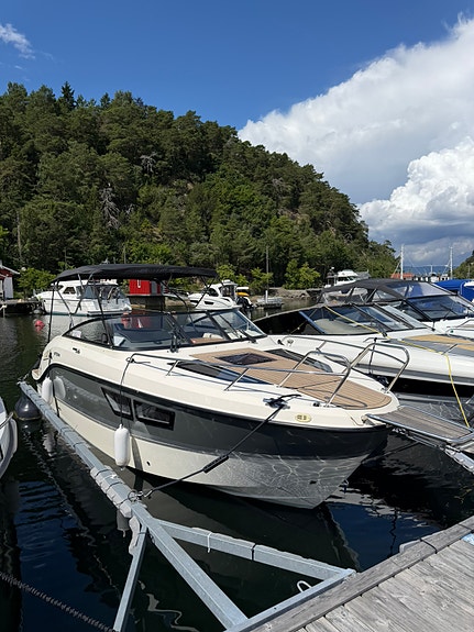 Uttern D77 Premium Edition, 300HK V8 Mercury, Masse utstyr, Båtplass Oslo 4 of 5