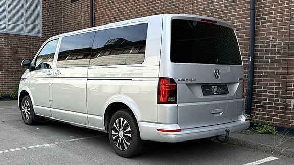 Volkswagen Kombi 3 of 5