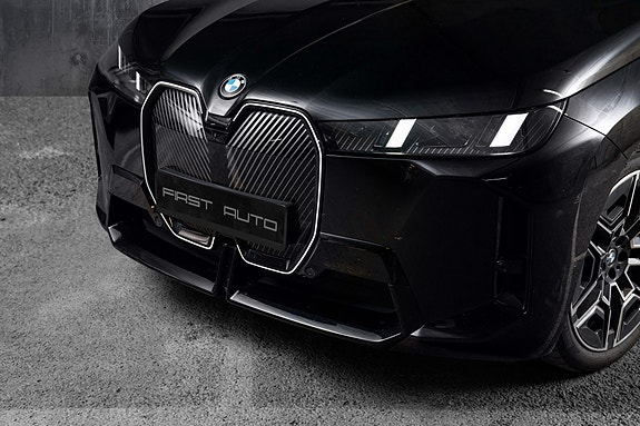 BMW iX 3 of 5
