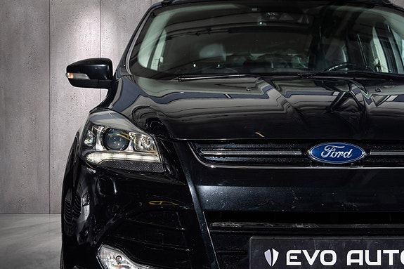 Ford Kuga 3 of 5